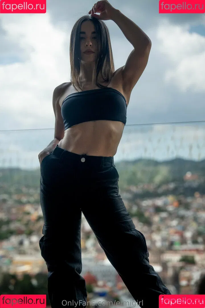 eimi.ar / eimigirl / emyii Onlyfans Photo Gallery 