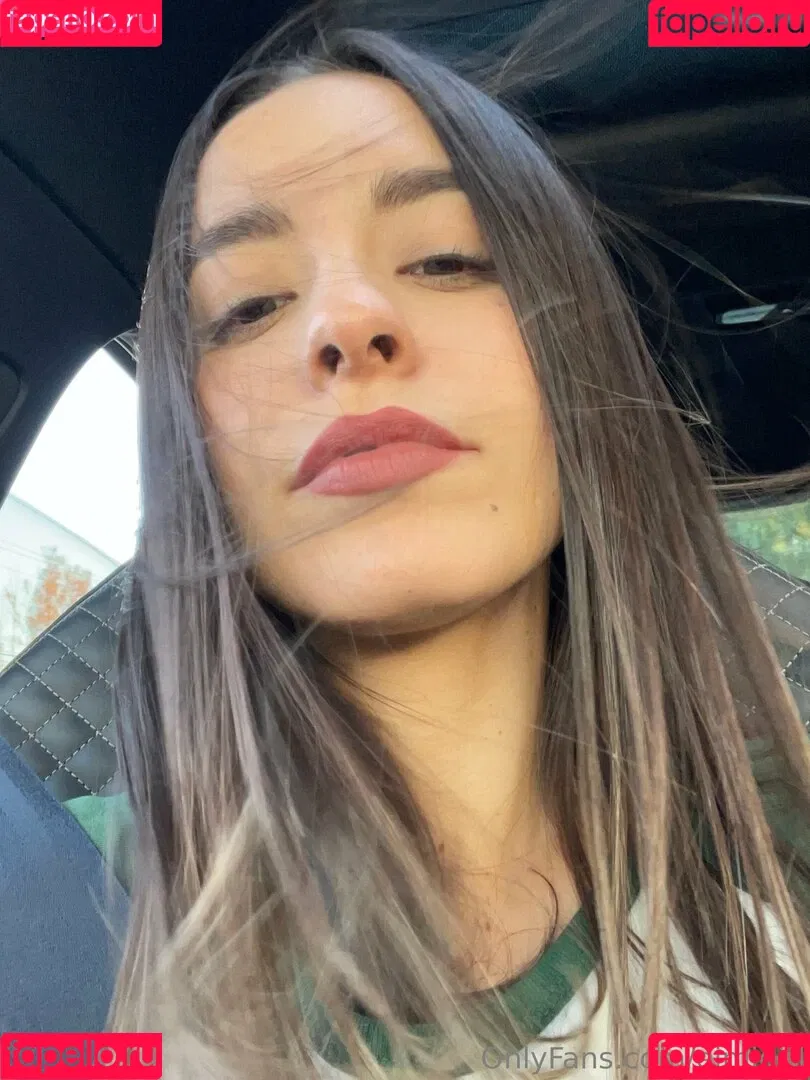 eimi.ar / eimigirl / emyii Onlyfans Photo Gallery 