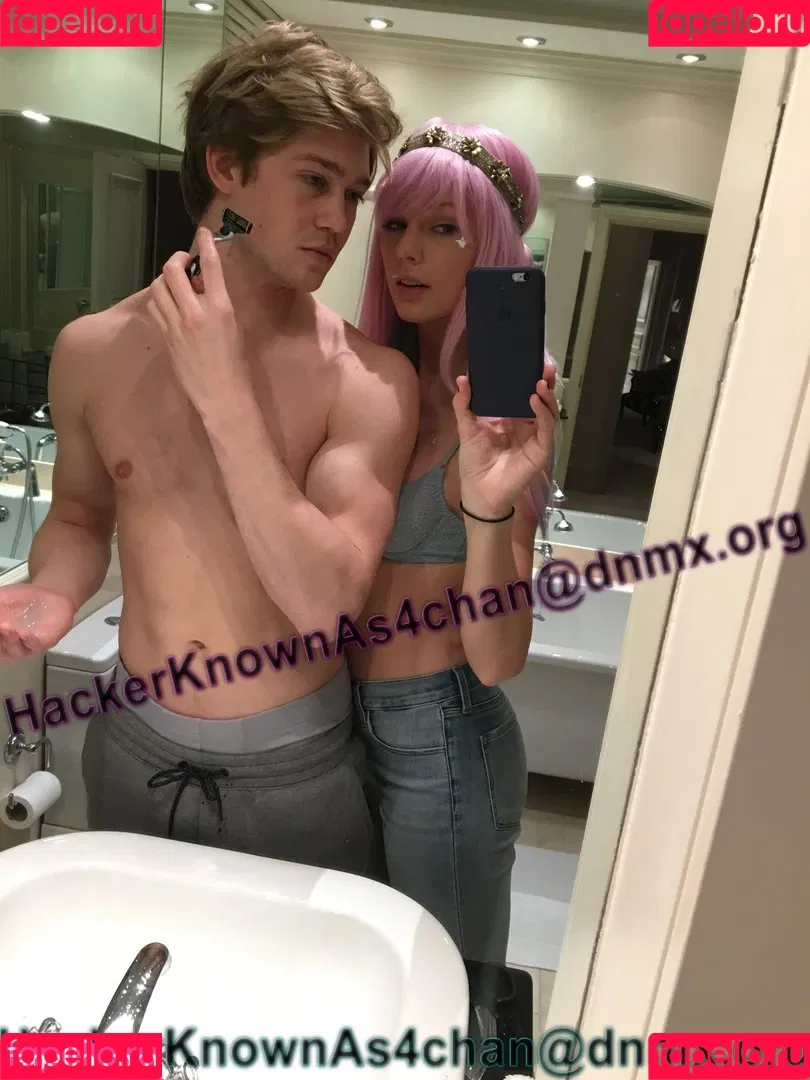 Taylor Swift / mssswifty / shawtiee / taylorswift Onlyfans Photo Gallery 