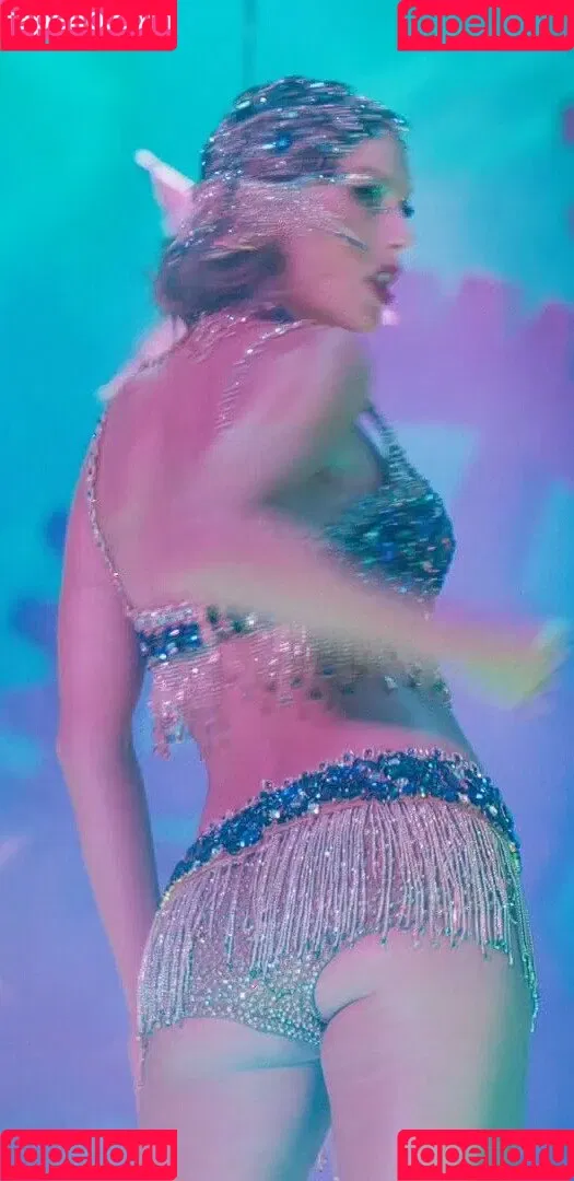 Taylor Swift / mssswifty / shawtiee / taylorswift Onlyfans Photo Gallery 