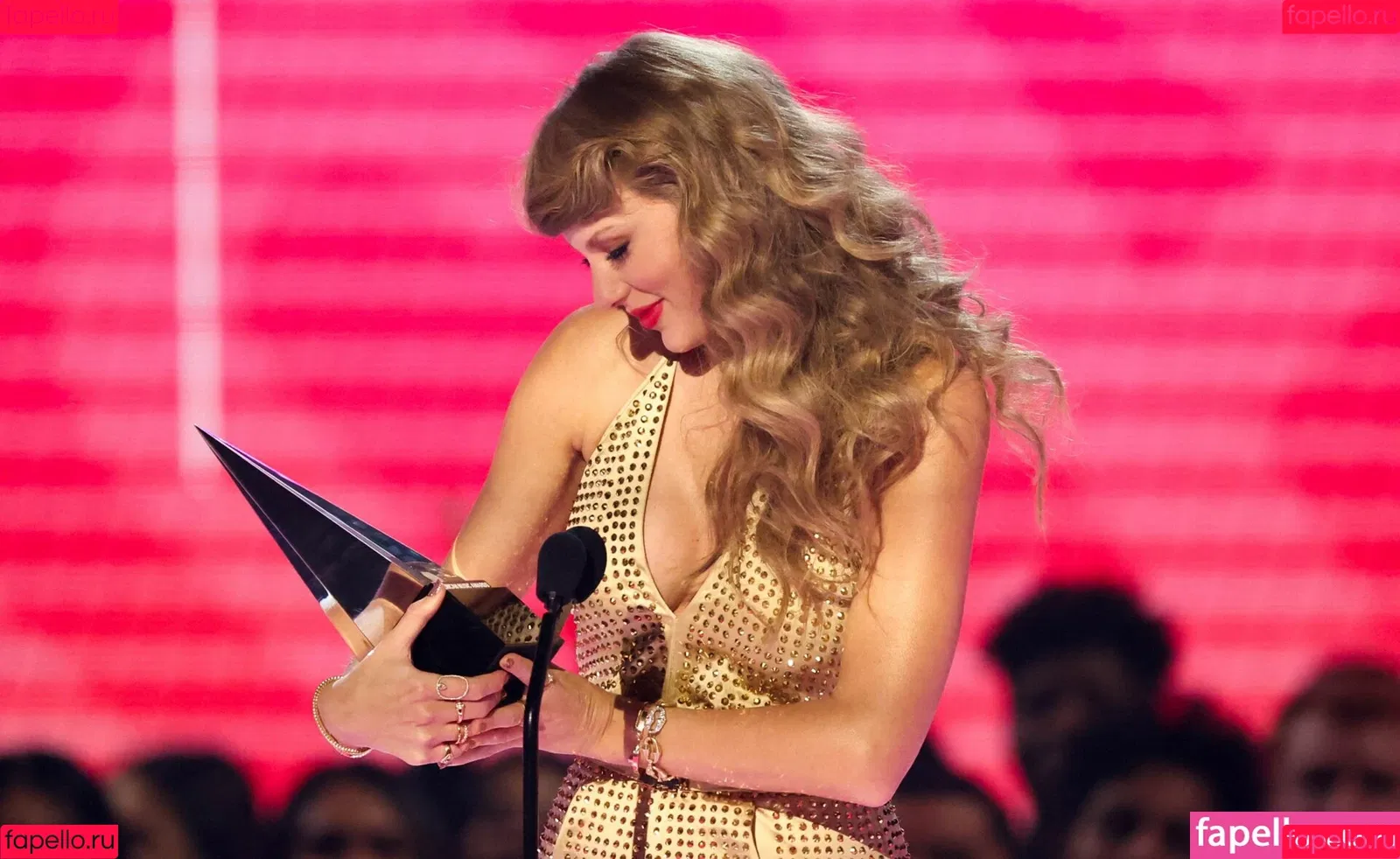 Taylor Swift / mssswifty / shawtiee / taylorswift Onlyfans Photo Gallery 