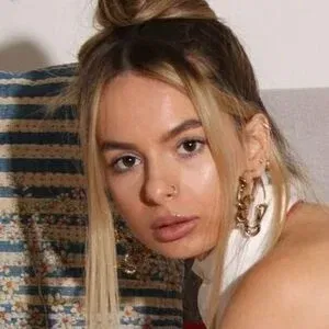 emilyliam_ / emilylism Onlyfans Photo Gallery 