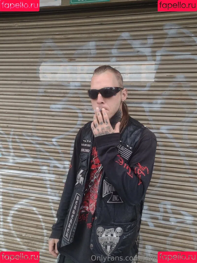 fallenmaster69 / fallenmoon13 Onlyfans Photo Gallery 