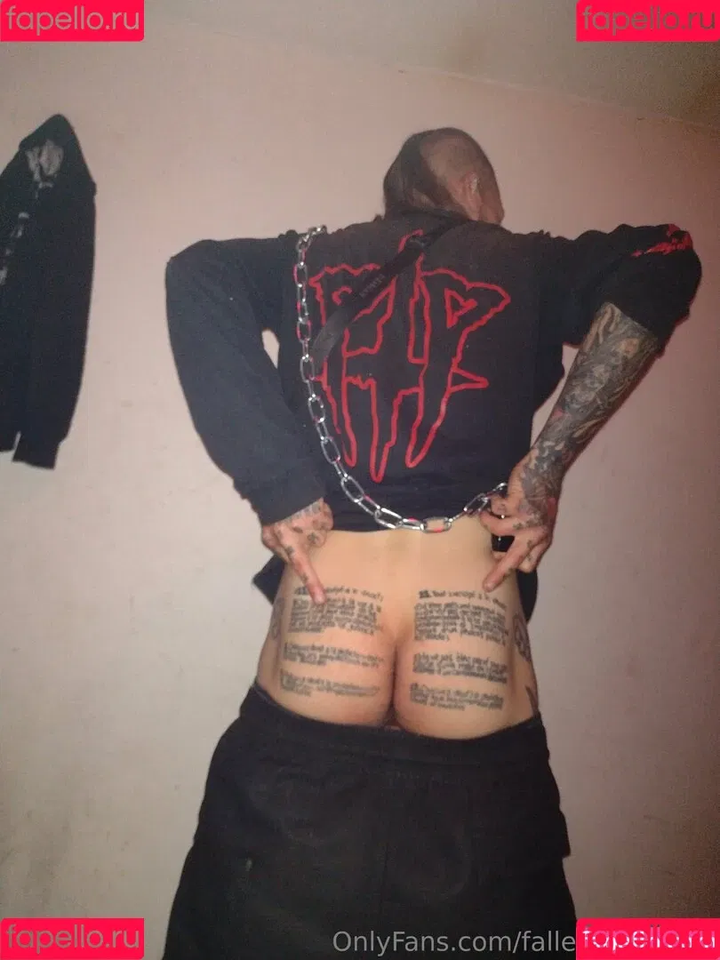 fallenmaster69 / fallenmoon13 Onlyfans Photo Gallery 