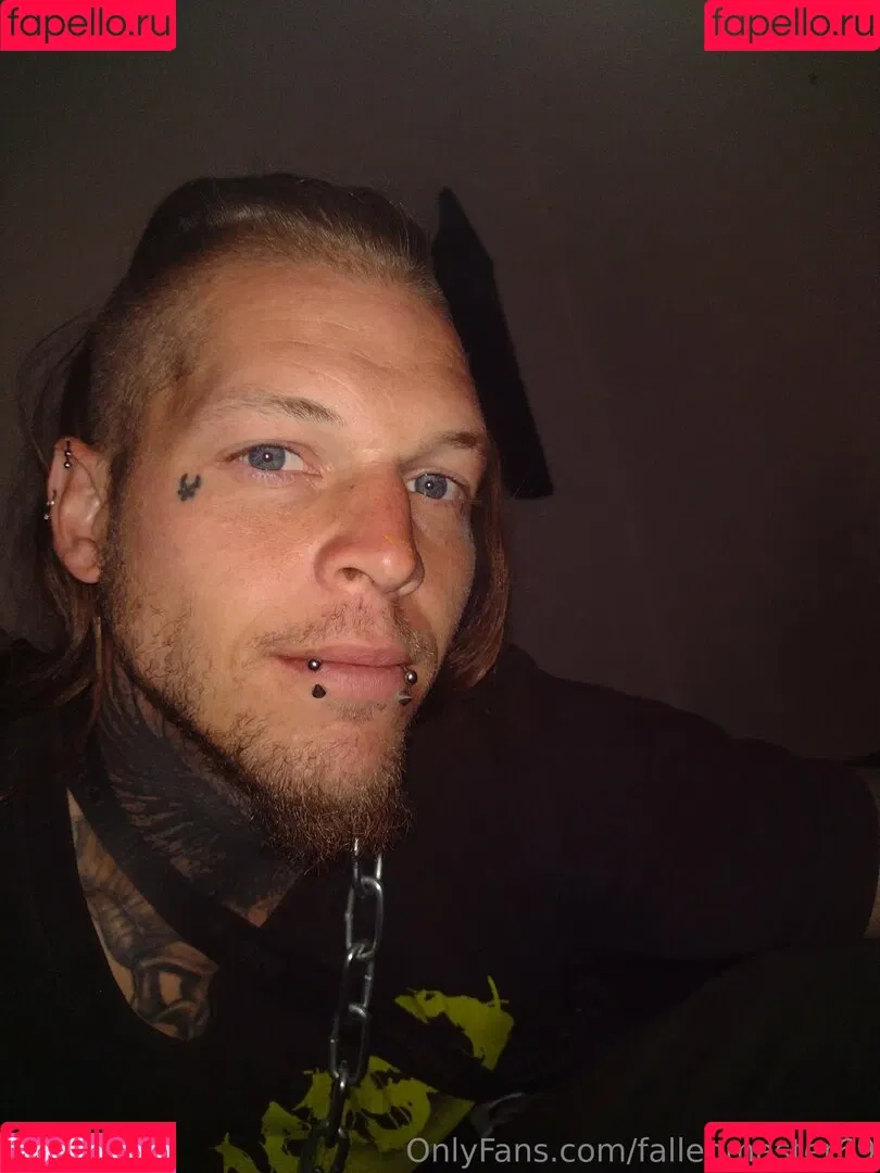 fallenmaster69 / fallenmoon13 Onlyfans Photo Gallery 