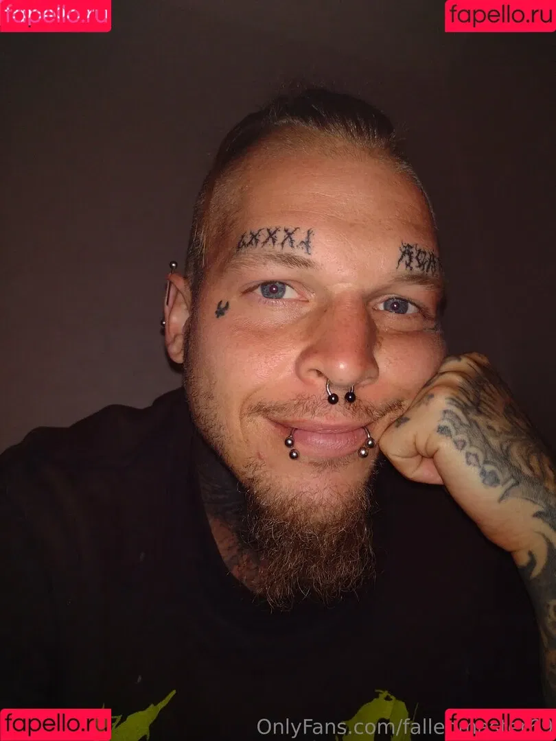fallenmaster69 / fallenmoon13 Onlyfans Photo Gallery 