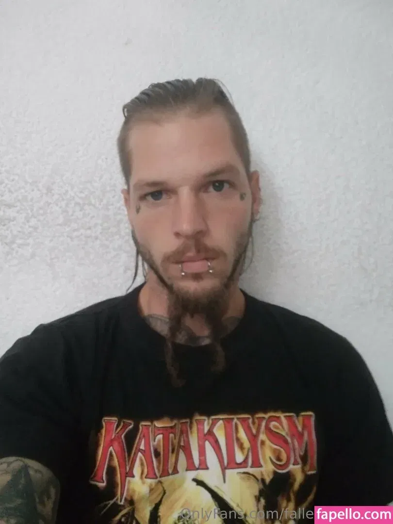 fallenmaster69 / fallenmoon13 Onlyfans Photo Gallery 