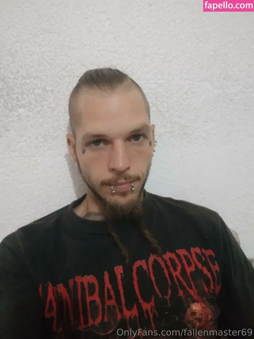 fallenmaster69 / fallenmoon13 Onlyfans Photo Gallery 