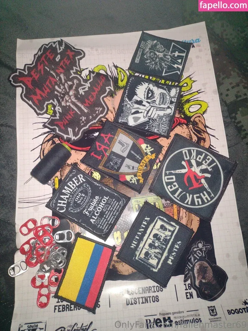 fallenmaster69 / fallenmoon13 Onlyfans Photo Gallery 