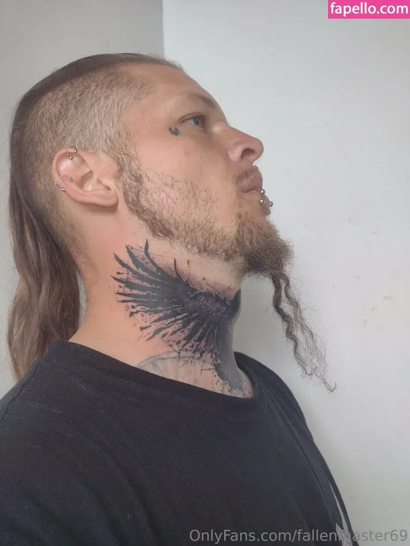 fallenmaster69 / fallenmoon13 Onlyfans Photo Gallery 