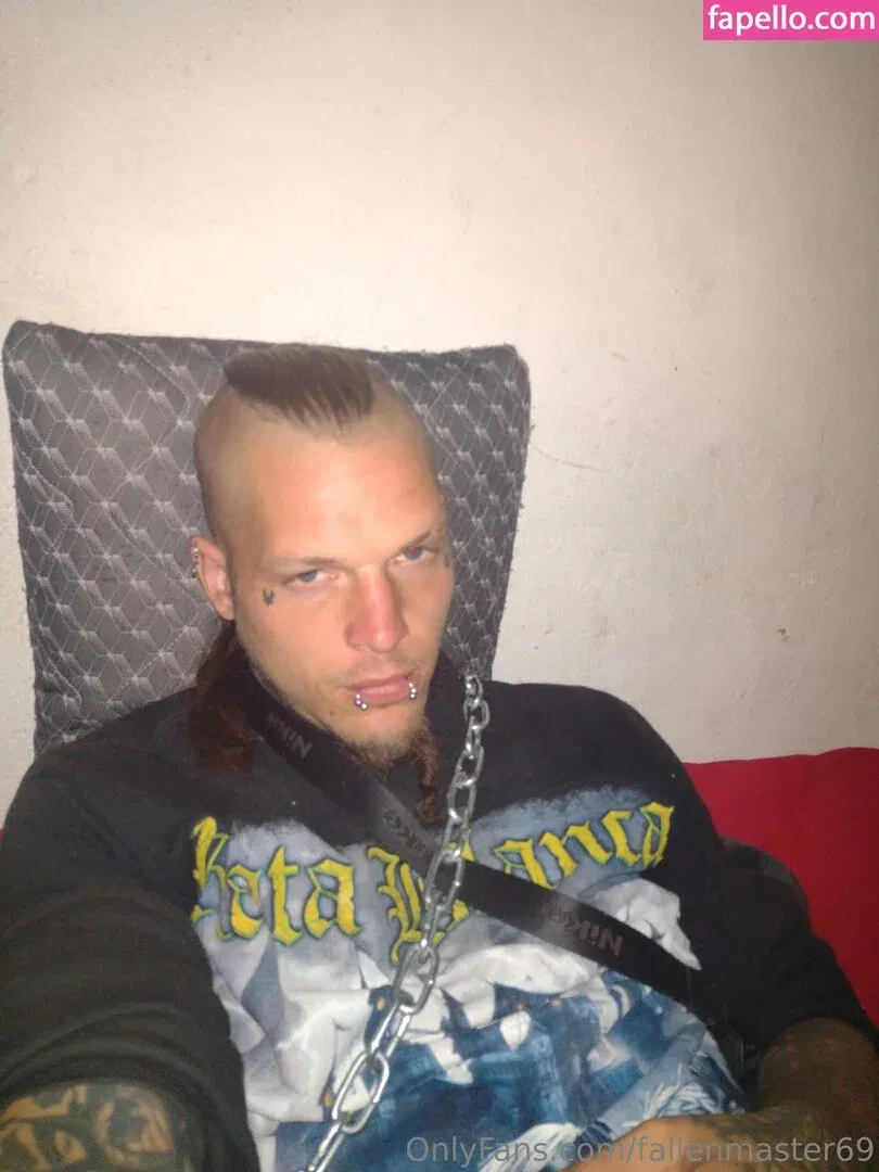 fallenmaster69 / fallenmoon13 Onlyfans Photo Gallery 