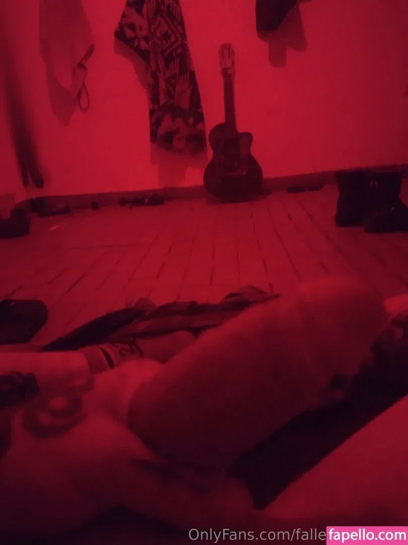 fallenmaster69 / fallenmoon13 Onlyfans Photo Gallery 