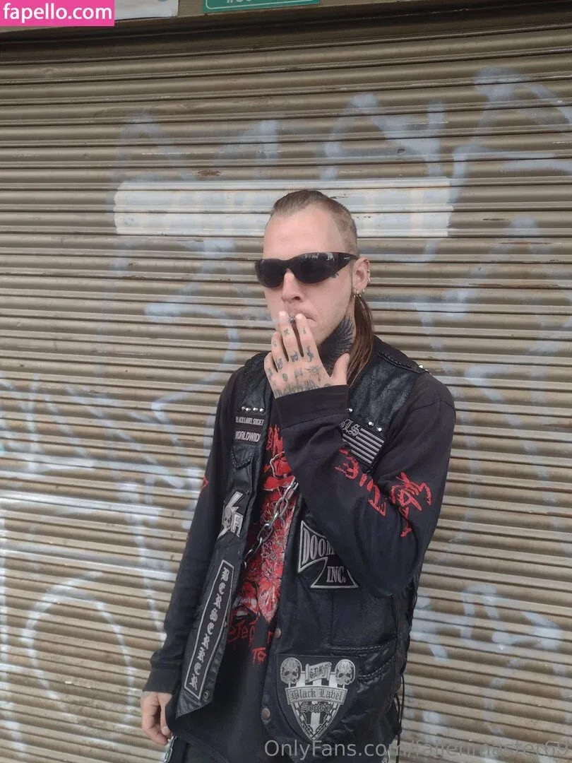 fallenmaster69 / fallenmoon13 Onlyfans Photo Gallery 