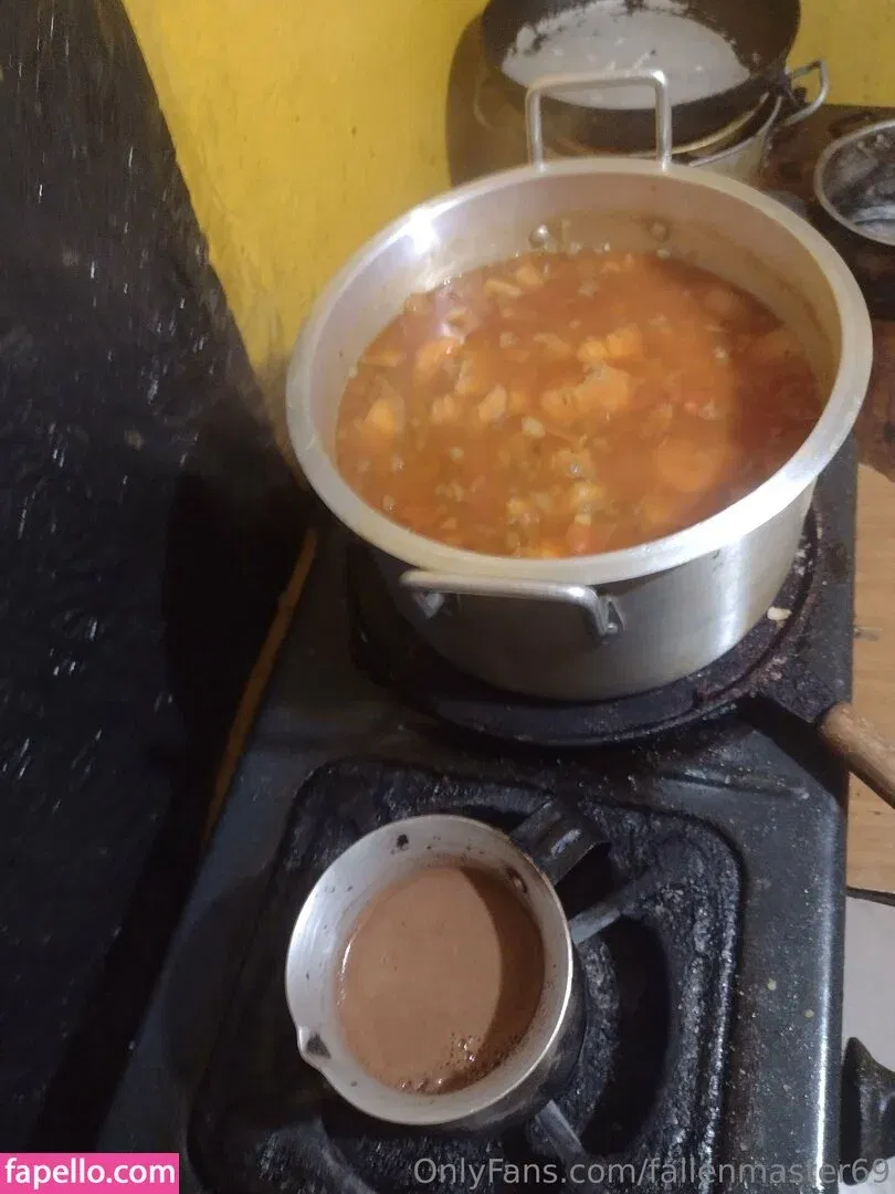 fallenmaster69 / fallenmoon13 Onlyfans Photo Gallery 