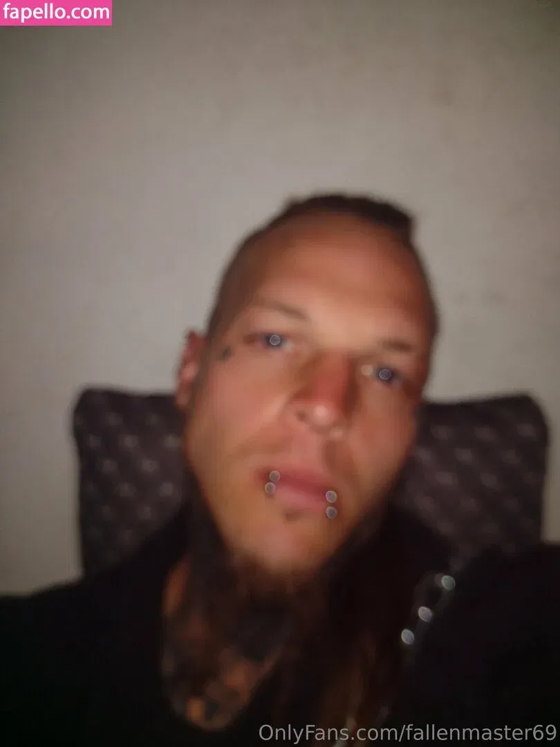 fallenmaster69 / fallenmoon13 Onlyfans Photo Gallery 