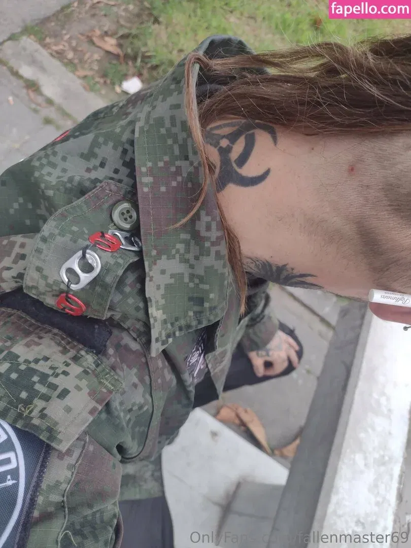 fallenmaster69 / fallenmoon13 Onlyfans Photo Gallery 