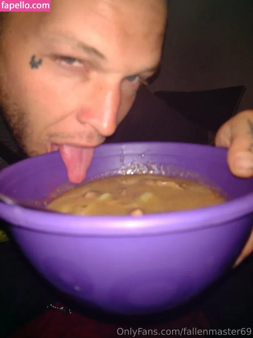 fallenmaster69 / fallenmoon13 Onlyfans Photo Gallery 