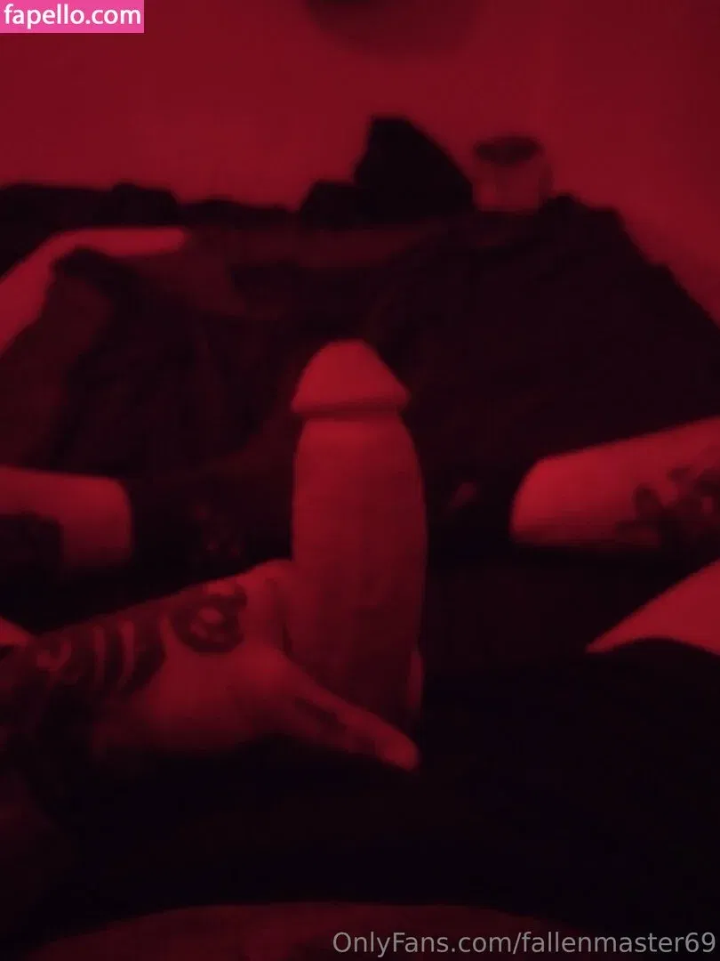 fallenmaster69 / fallenmoon13 Onlyfans Photo Gallery 