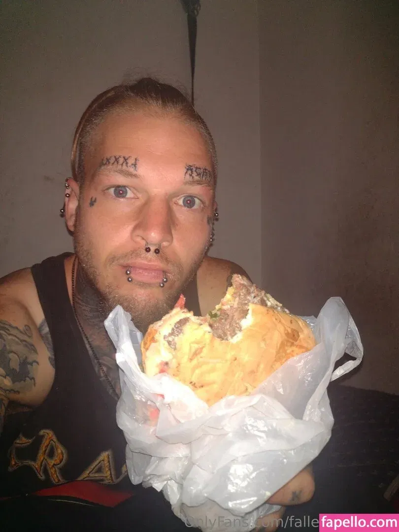 fallenmaster69 / fallenmoon13 Onlyfans Photo Gallery 