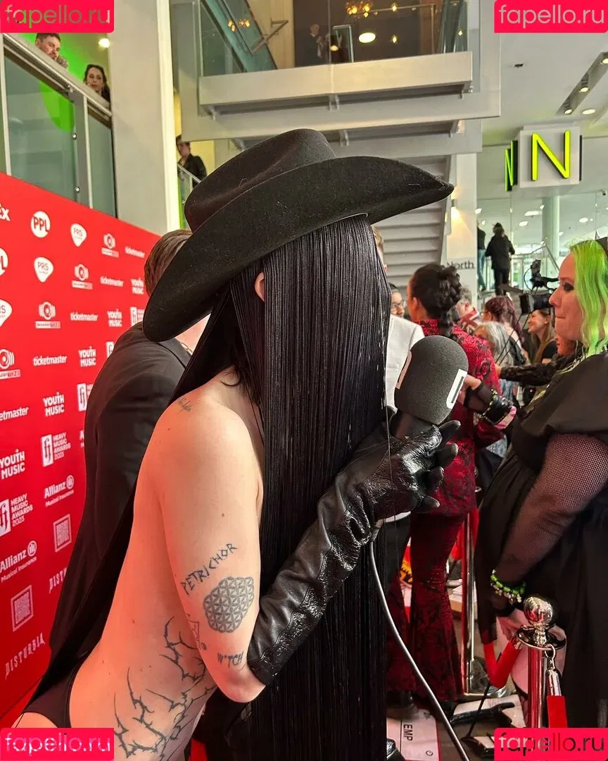 Bambi Thug / bambiethug / cocostrokes1 Onlyfans Photo Gallery 