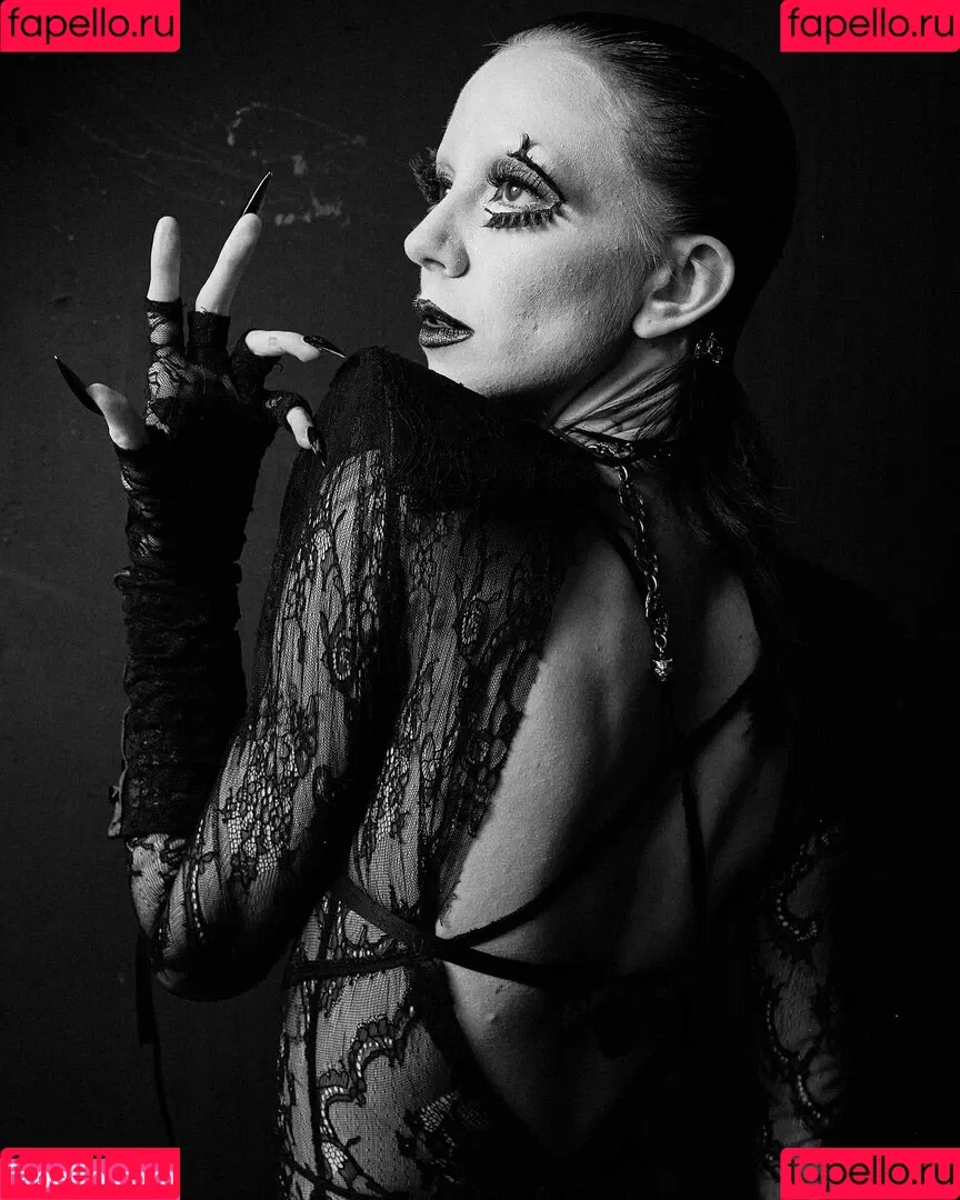 Bambi Thug / bambiethug / cocostrokes1 Onlyfans Photo Gallery 