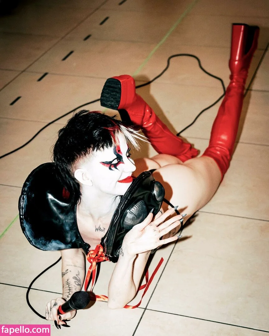 Bambi Thug / bambiethug / cocostrokes1 Onlyfans Photo Gallery 