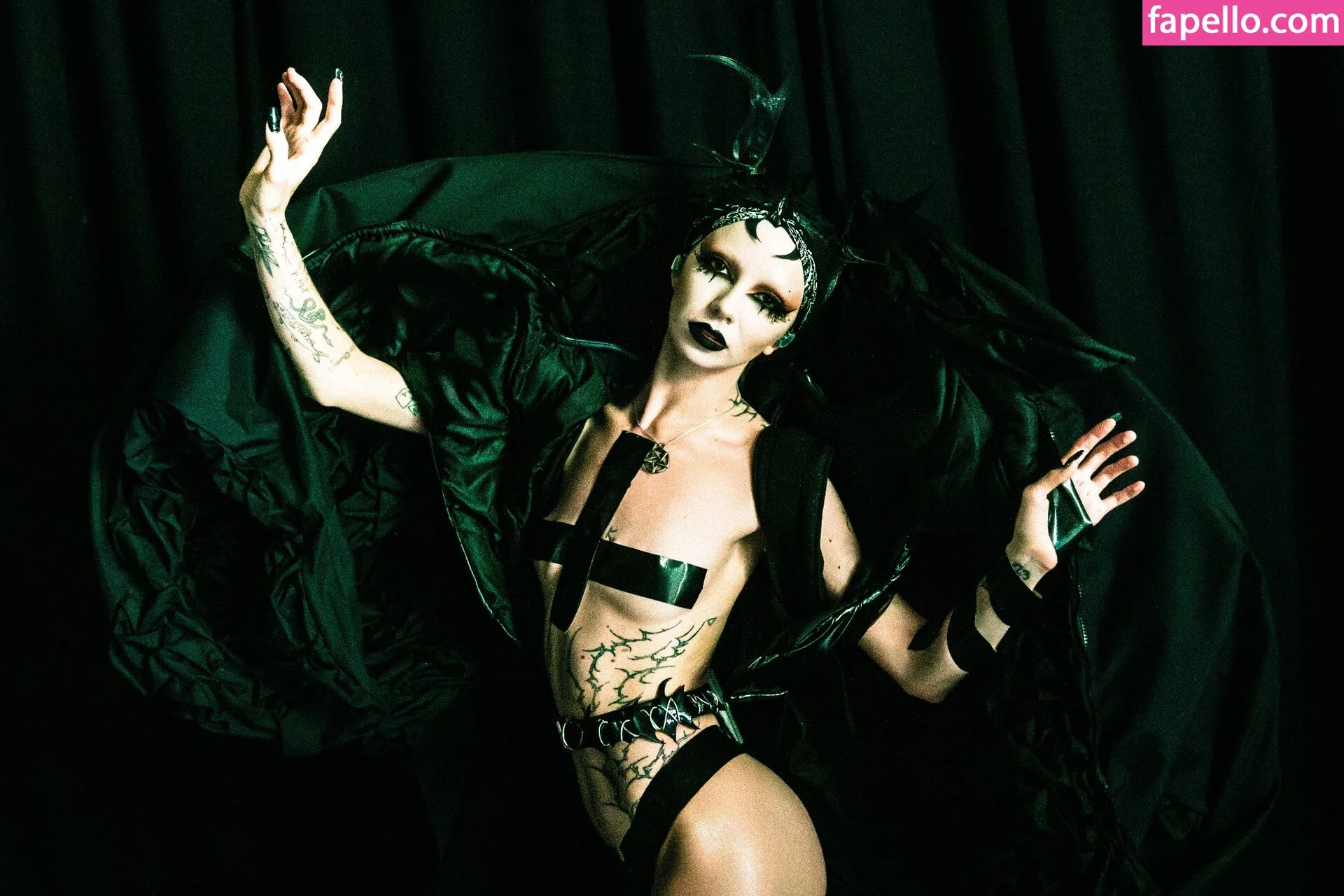 Bambi Thug / bambiethug / cocostrokes1 Onlyfans Photo Gallery 