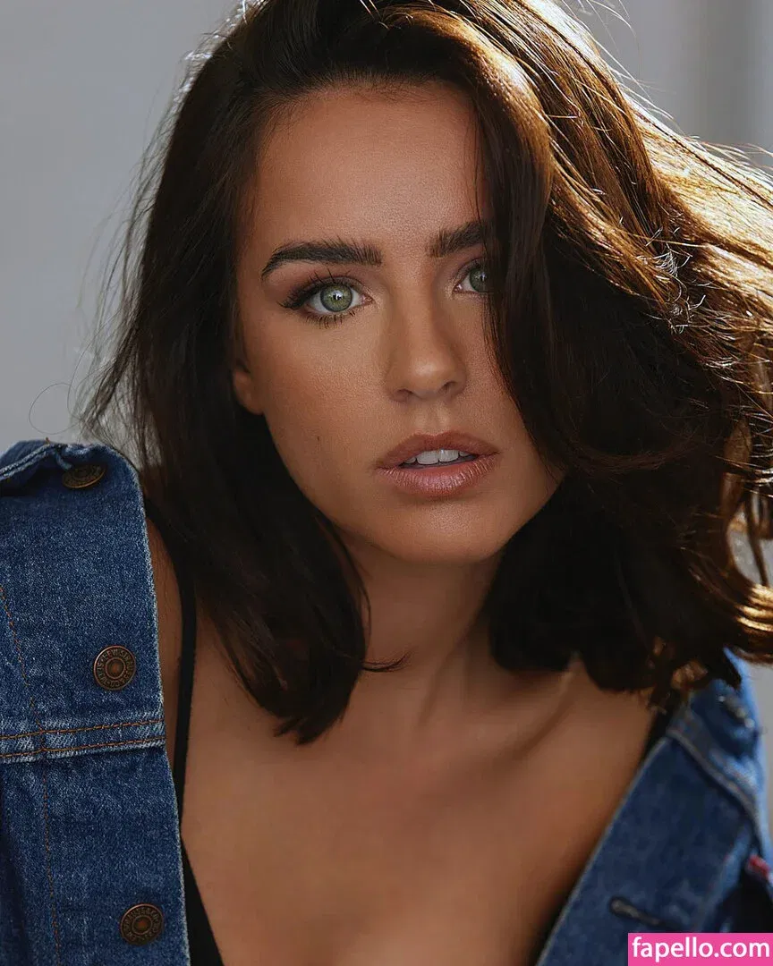 Georgia May Foote / georgiafoote / georgiamay112 Onlyfans Photo Gallery 