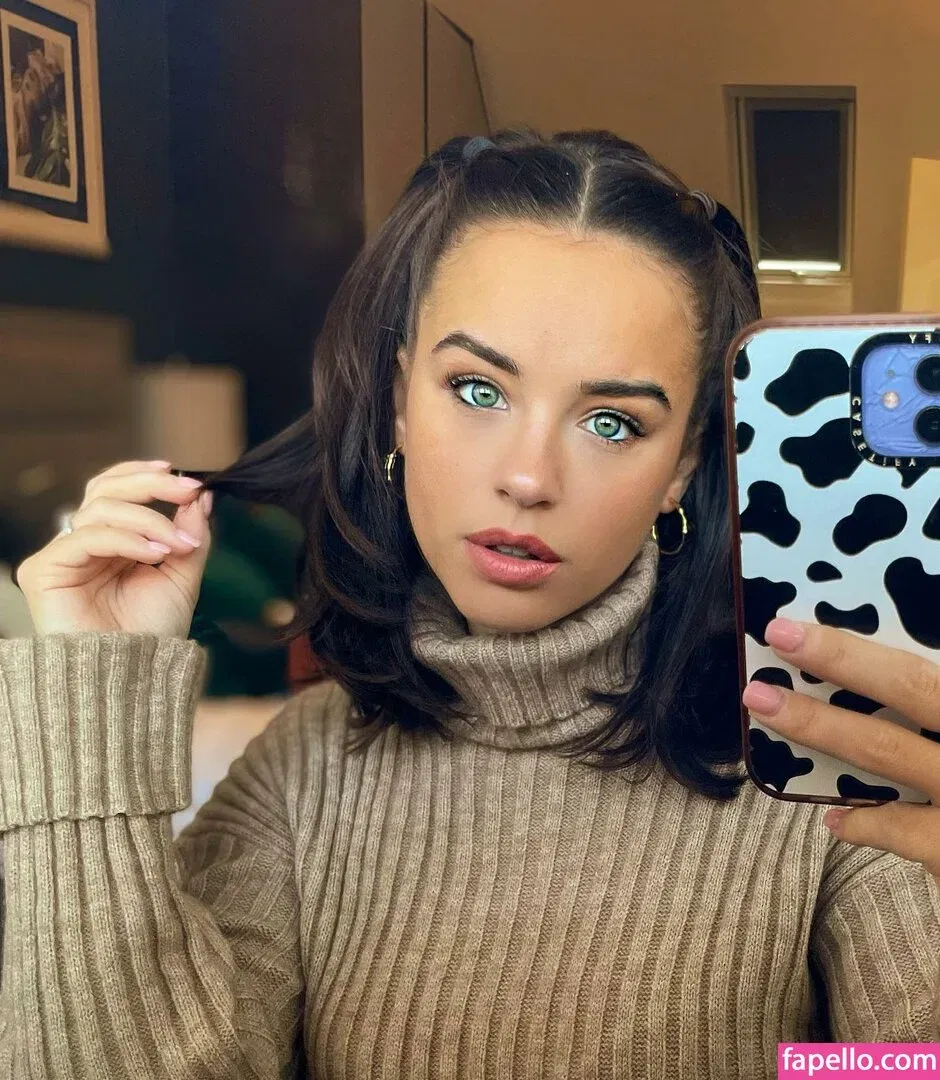 Georgia May Foote / georgiafoote / georgiamay112 Onlyfans Photo Gallery 