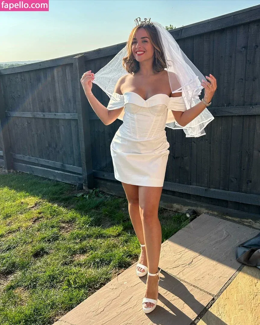 Georgia May Foote / georgiafoote / georgiamay112 Onlyfans Photo Gallery 