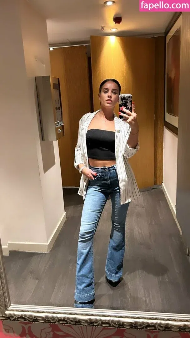 Georgia May Foote / georgiafoote / georgiamay112 Onlyfans Photo Gallery 