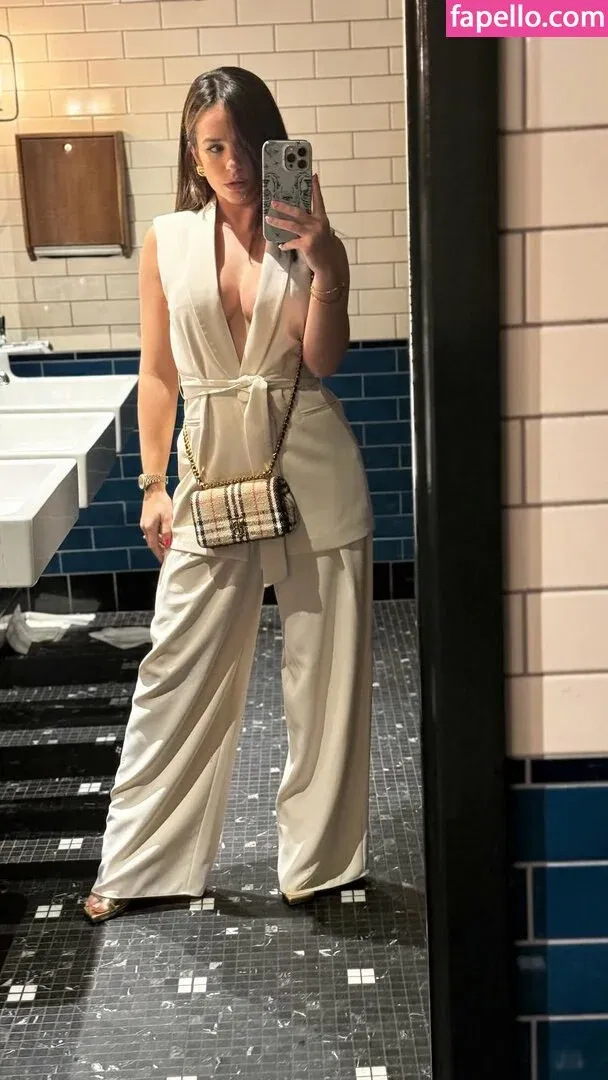 Georgia May Foote / georgiafoote / georgiamay112 Onlyfans Photo Gallery 