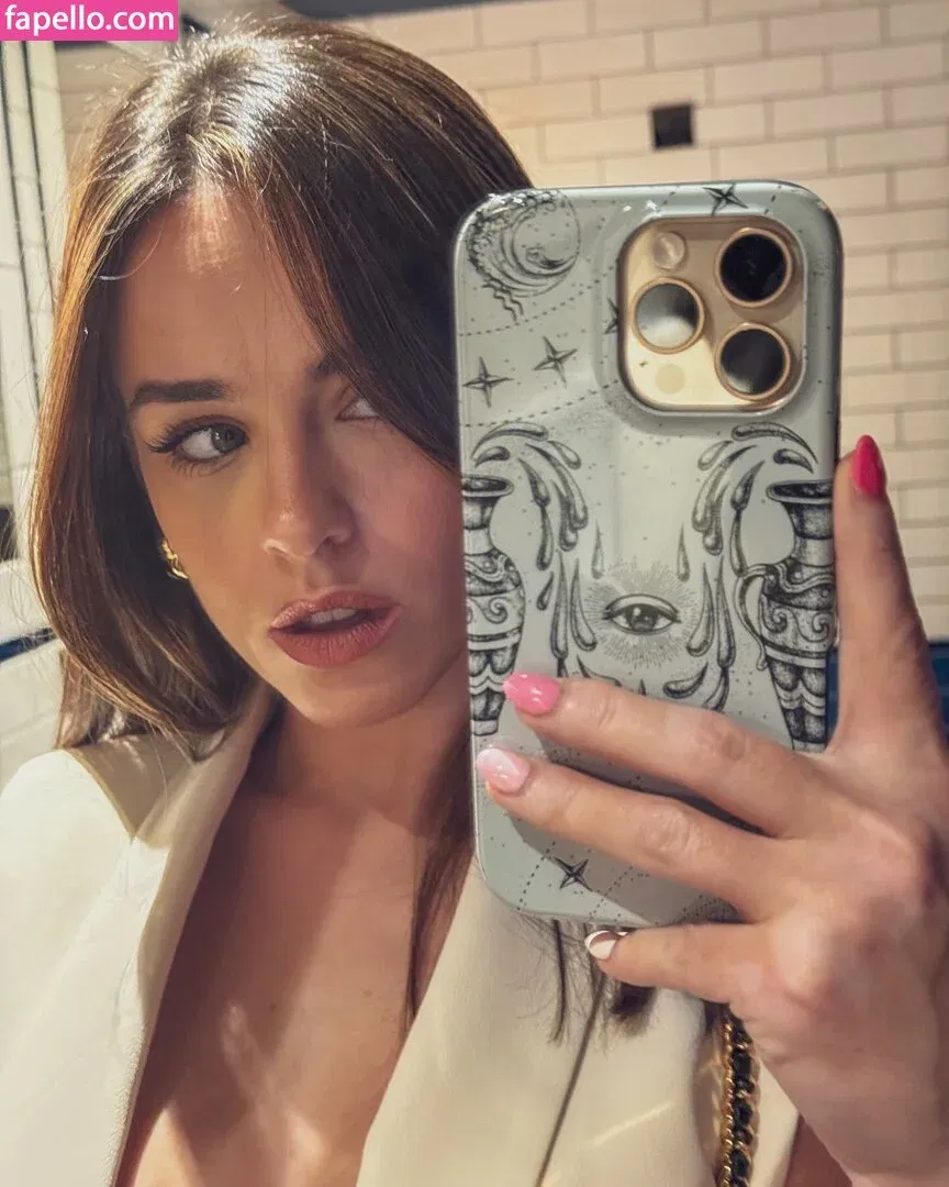 Georgia May Foote / georgiafoote / georgiamay112 Onlyfans Photo Gallery 