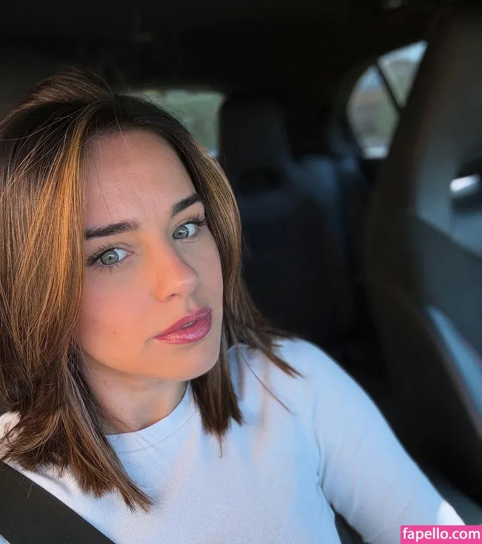 Georgia May Foote / georgiafoote / georgiamay112 Onlyfans Photo Gallery 