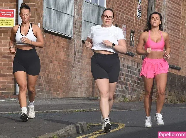 Georgia May Foote / georgiafoote / georgiamay112 Onlyfans Photo Gallery 