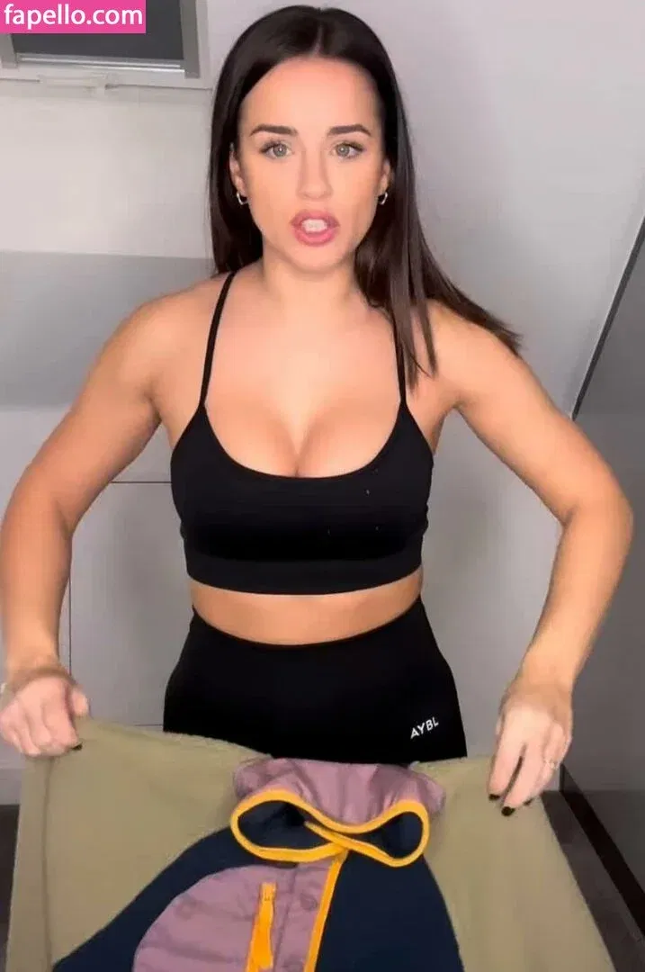 Georgia May Foote / georgiafoote / georgiamay112 Onlyfans Photo Gallery 