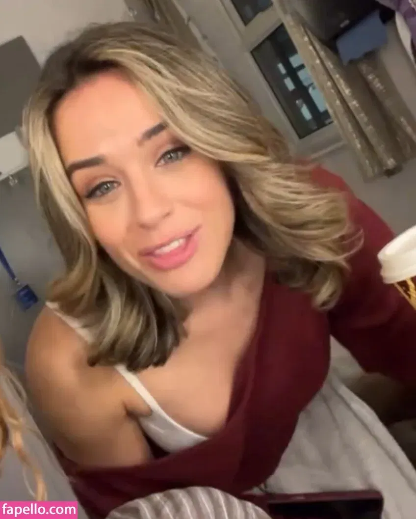 Georgia May Foote / georgiafoote / georgiamay112 Onlyfans Photo Gallery 