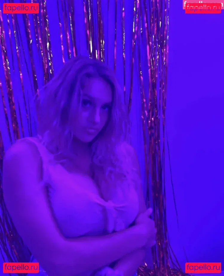 Gracie Diewald Onlyfans Photo Gallery 