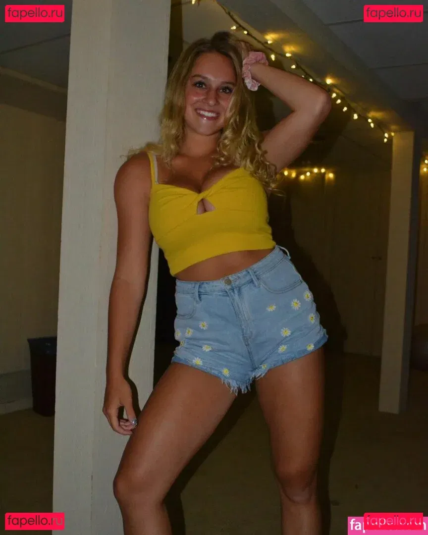 Gracie Diewald Onlyfans Photo Gallery 