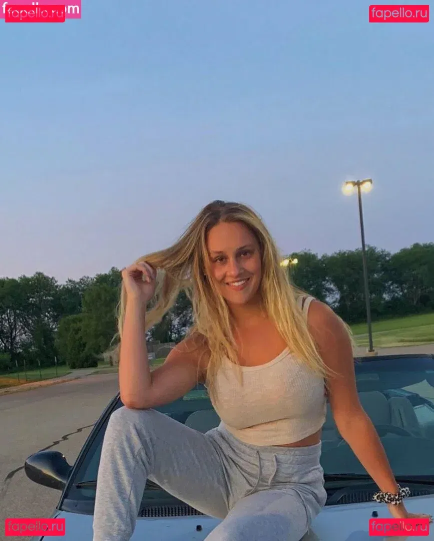 Gracie Diewald Onlyfans Photo Gallery 