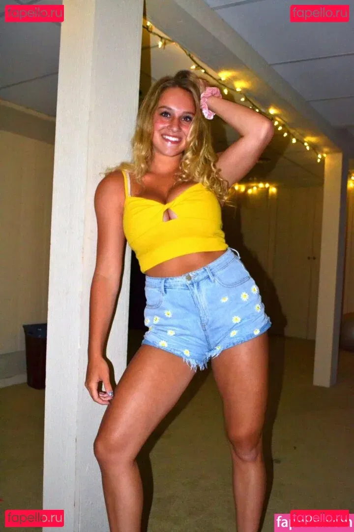 Gracie Diewald Onlyfans Photo Gallery 