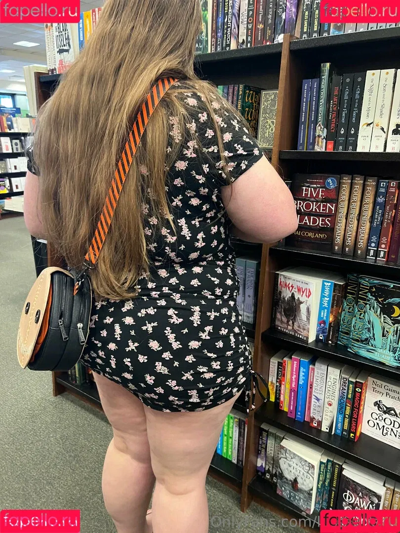14_a_c_14 / abbyandcourtney / lustfulgeek Onlyfans Photo Gallery 