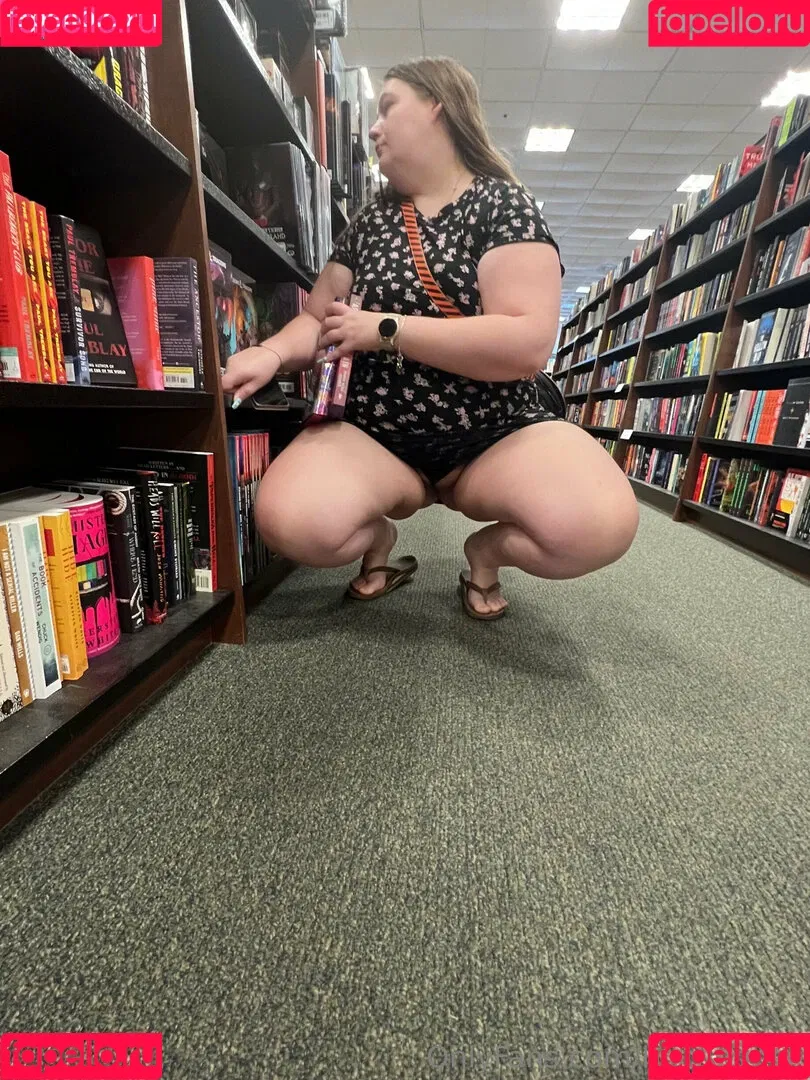 14_a_c_14 / abbyandcourtney / lustfulgeek Onlyfans Photo Gallery 