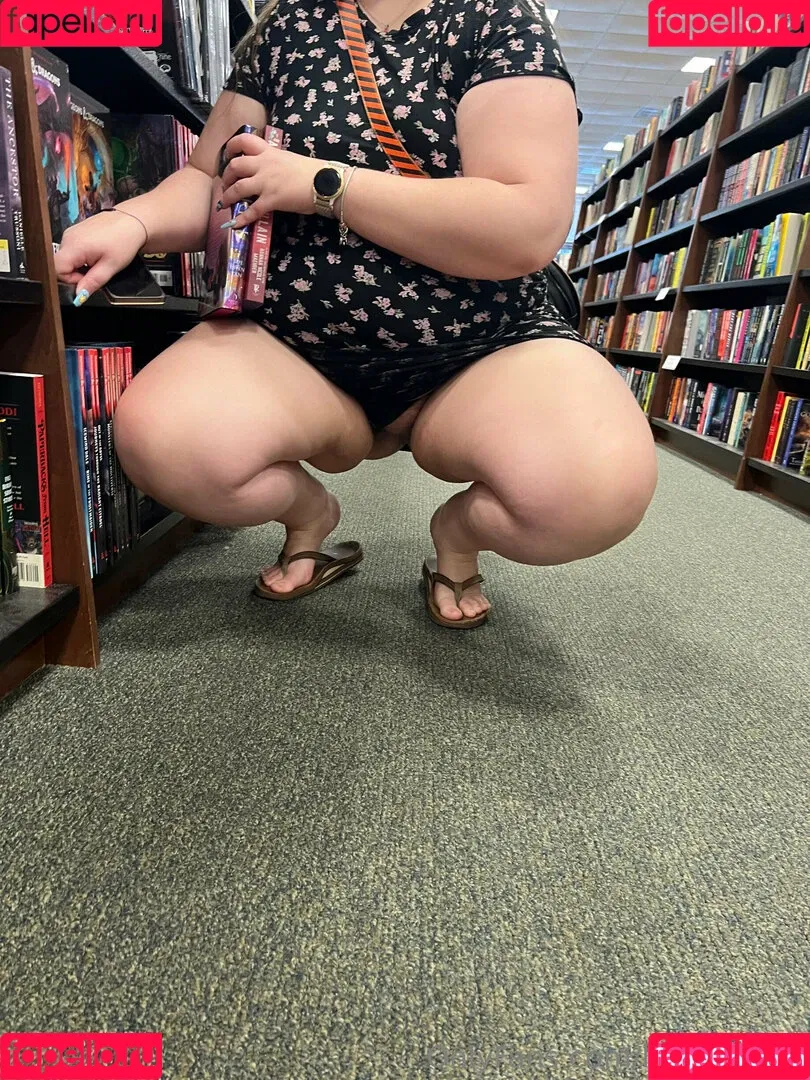 14_a_c_14 / abbyandcourtney / lustfulgeek Onlyfans Photo Gallery 