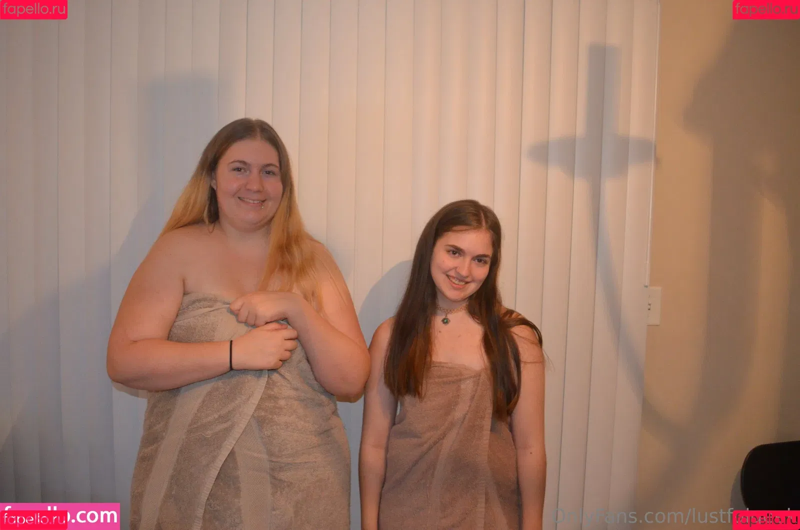14_a_c_14 / abbyandcourtney / lustfulgeek Onlyfans Photo Gallery 
