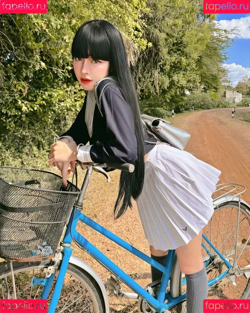 Pattaraporn / Rungsuksud / fon_pattrp / fonnnffonn Onlyfans Photo Gallery 