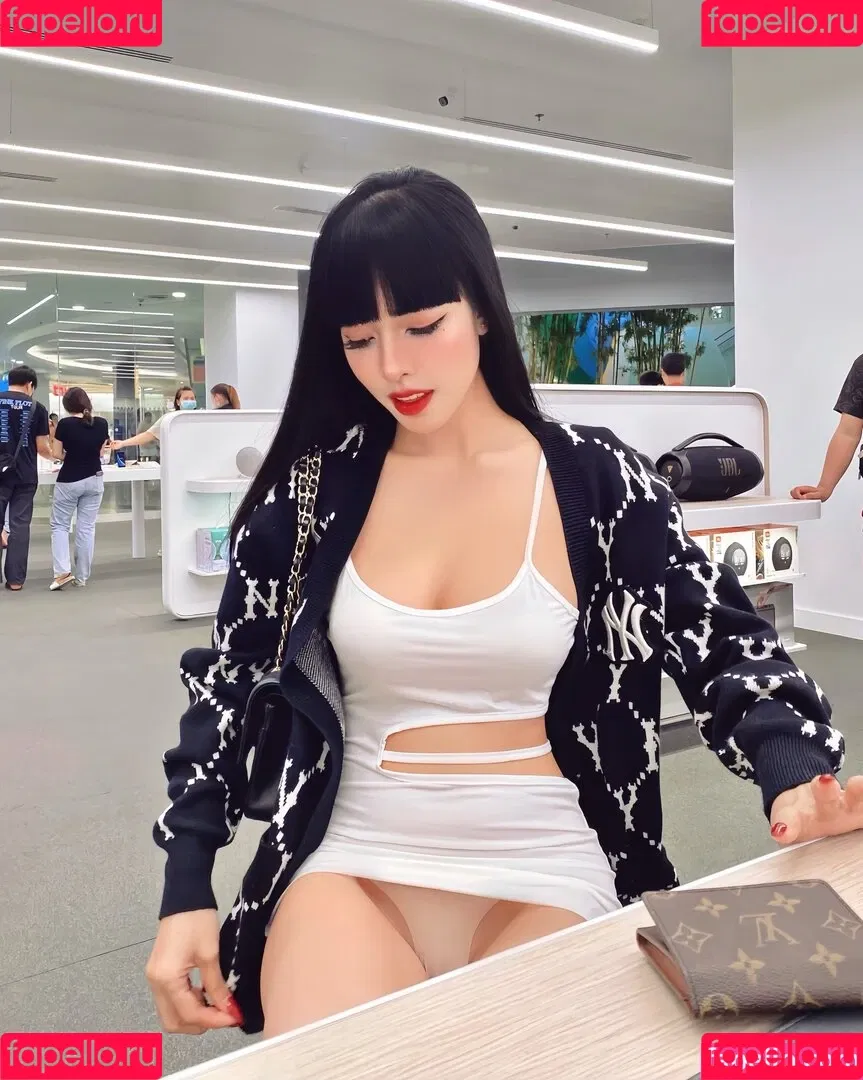 Pattaraporn / Rungsuksud / fon_pattrp / fonnnffonn Onlyfans Photo Gallery 