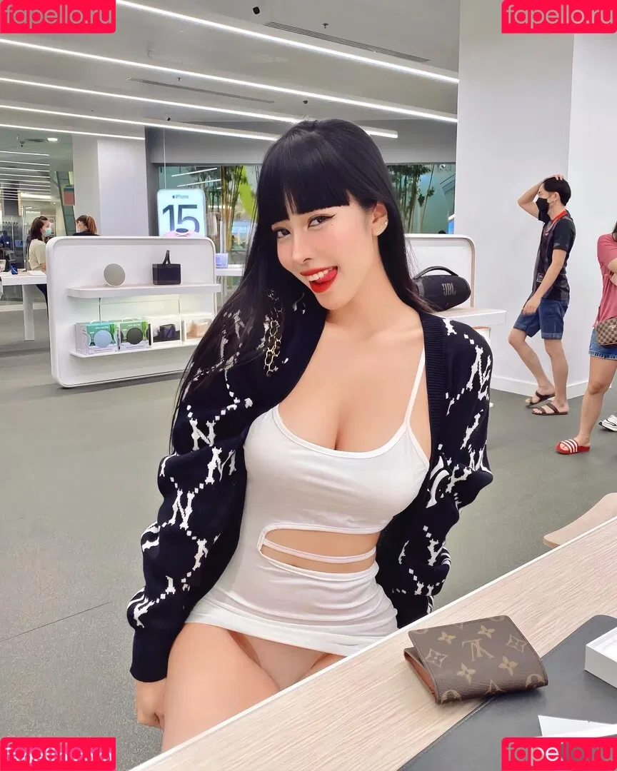 Pattaraporn / Rungsuksud / fon_pattrp / fonnnffonn Onlyfans Photo Gallery 