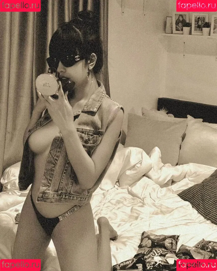 Pattaraporn / Rungsuksud / fon_pattrp / fonnnffonn Onlyfans Photo Gallery 