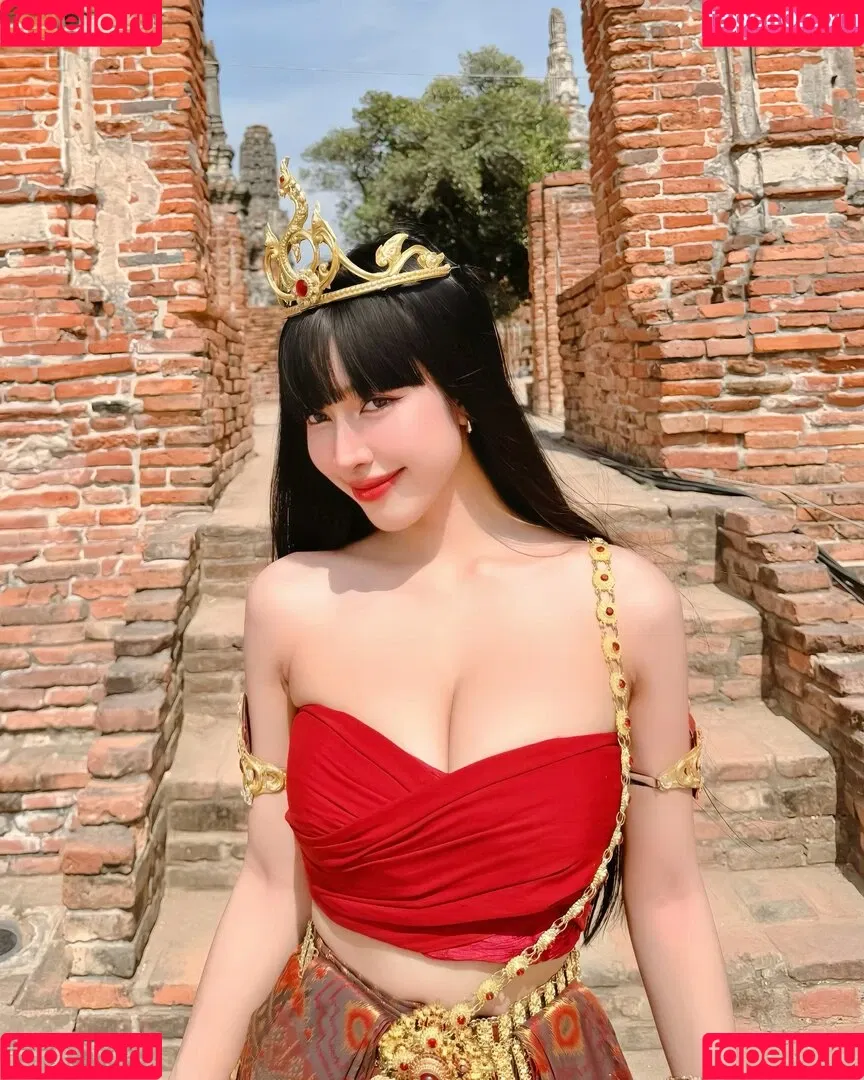 Pattaraporn / Rungsuksud / fon_pattrp / fonnnffonn Onlyfans Photo Gallery 